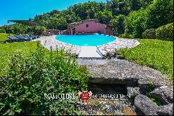 FORMER MILL WITH POOL FOR SALE BETWEEN FLORENCE AND AREZZO, TUSCANY