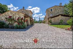 FARMHOUSE WITH POOL FOR SALE IN UMBERTIDE, UMBRIA