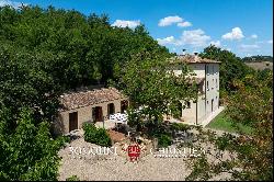 ORGANIC ESTATE WITH AGRITURISMO AND OLIVE GROVE FOR SALE BETWEEN UMBRIA AND LAZIO