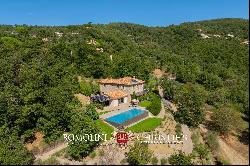 LUXURY VILLA WITH TRASIMENO VIEW FOR SALE IN UMBRIA