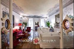 LUXURY APARTMENT WITH TERRACE FOR SALE IN SANTO SPIRITO, FLORENCE