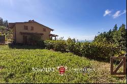 DETACHED VILLAS WITH GARDEN FOR SALE IN CASENTINO, TUSCANY