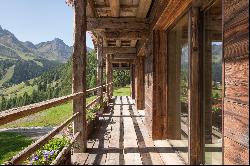 LUXURY CHALET WITH MOUNTAIN VIEW ON THE DOLOMITES