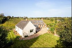 Delightful Detached Country Cottage