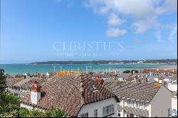 Elegant 6-Bedroom Family Home With Views Of St. Aubin&#8217;s Bay