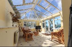 Elegant 6-Bedroom Family Home With Views Of St. Aubin&#8217;s Bay