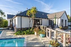 Contemporary Bungalow In Park Estate