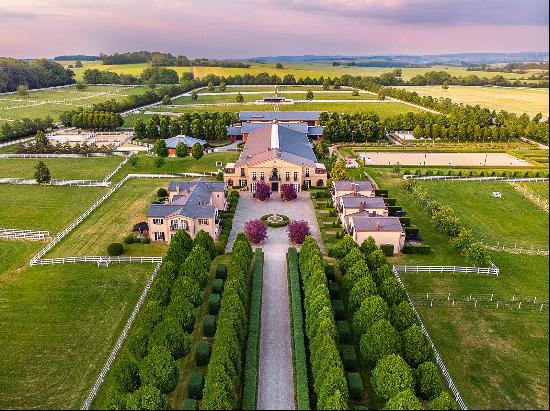 Equestrian Estate in Perl-Borg, close to Luxembourg