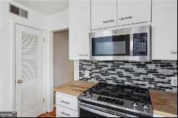 3510 Roswell Road NW Unit J3, Atlanta GA 30305