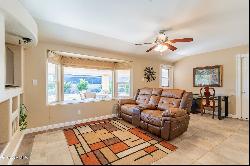 10719 W Camelot Circle, Sun City AZ 85351