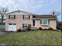 7 Clearview Drive, Lebanon PA 17042