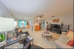 302 Canton Court #56, Sun City Center FL 33573