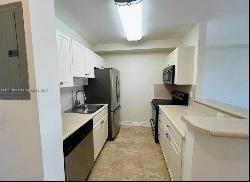 2501 Douglas Rd Unit 402, Miami FL 33133