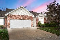 32 Gatetower Drive Unit 3B, St Peters MO 63376