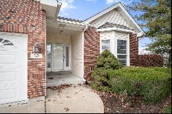 32 Gatetower Drive Unit 3B, St Peters MO 63376