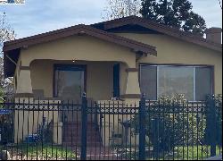 1352 80th. Avenue, Oakland CA 94621