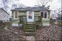 1561 Carlton Street, Muskegon MI 49442