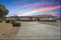 2512 W Avenue N, Palmdale CA 93551