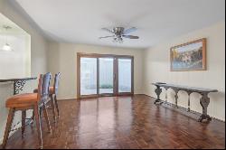 6309 Briar Rose Drive Unit 119, Houston TX 77057