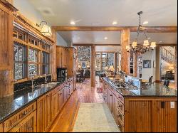 15 Swift Bear Rd, Big Sky MT 59716