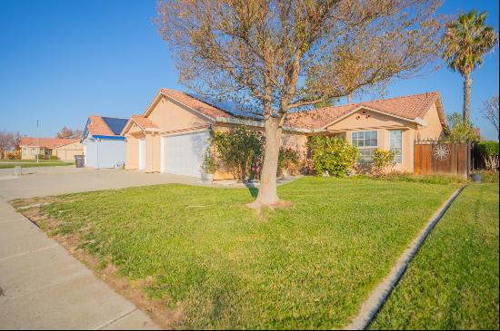 13726 Deleon Avenue, Gustine CA 95322