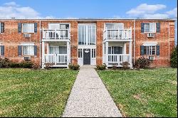 2440 PARMENTER Boulevard #201, Royal Oak MI 48073