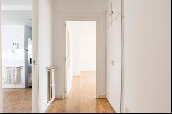 Spacious and bright flat in El Viso, Madrid, Madrid 28016