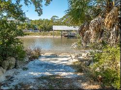 316 Wing St, St. George Island FL 32328