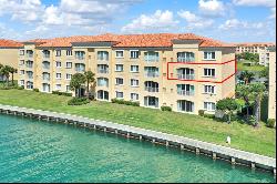 7 Harbour Isle Drive #301, Fort Pierce FL 34949