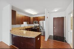 33 W Ontario Street #35D, Chicago IL 60654