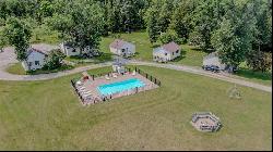 32884 S Maxton Road, Drummond Island MI 49726