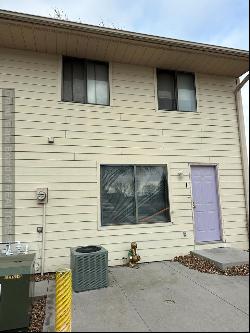 210 N Piper #1 St, Grand Island NE 68803