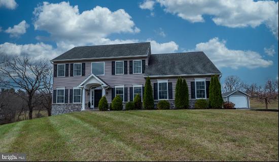 23 Linwood Circle, Pottstown PA 19465