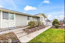 4601 Hillcrest Dr, Yakima WA 98901