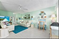 2600 SE Ocean Boulevard Unit HH-10, Stuart FL 34996