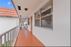 2600 SE Ocean Boulevard Unit HH-10, Stuart FL 34996