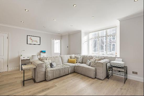 A modern 1 bedroom flat to rent in Marylebone W1.