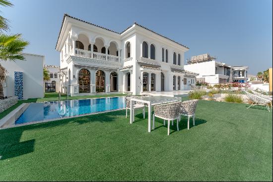 Frond Villa with Artfully Upgraded Interior