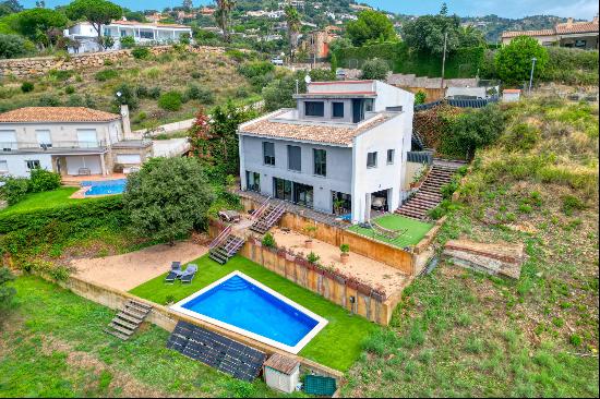 House in Can Semi, with spectacular views