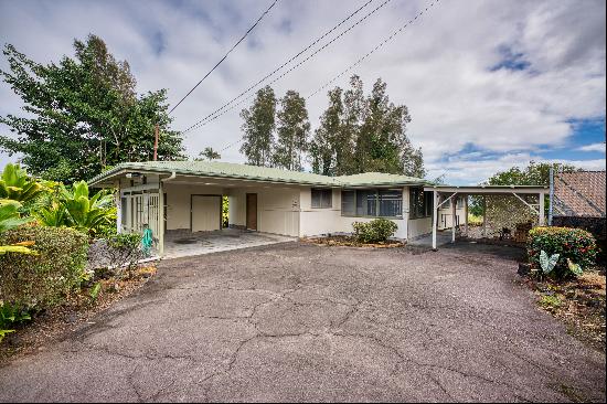 61 Pakalana Street, Hilo, HI 96720