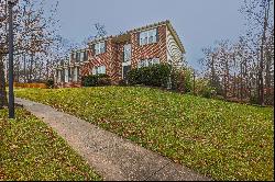 Colonial Home in Forge Landing