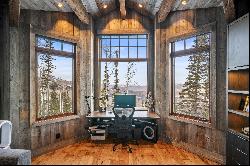 Panoramic Views, Ski-In/Ski-Out, with Private Guest House in Park City