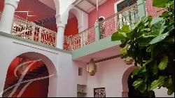 Stylish large 3 bedroom Riad with prime location