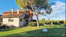 Luxury Villa with garden and solar panels, Castiglione del Lago- Umbri