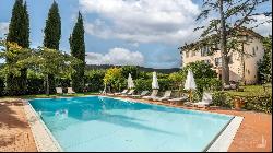 Period villa with garden and pool in Valdarno, Arezzo - Toscana