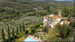 Period villa with garden and pool in Valdarno, Arezzo - Toscana