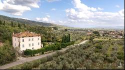 Period villa with garden and pool in Valdarno, Arezzo - Toscana