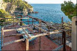 Saracen tower in the heart of the Amalfi coast