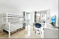 16500 Collins Ave,Sunny Isles Beach, FL, 33160