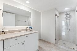 16500 Collins Ave,Sunny Isles Beach, FL, 33160